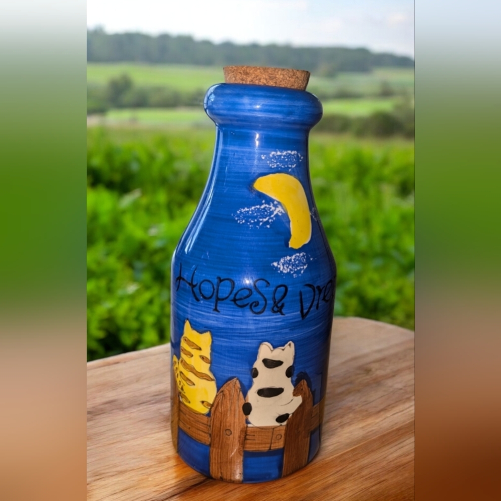 Vgt. Ceramic Coin Bottle‎ with Cat Design
